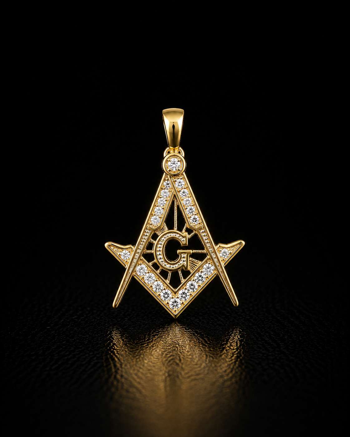 Gold Freemason pendant