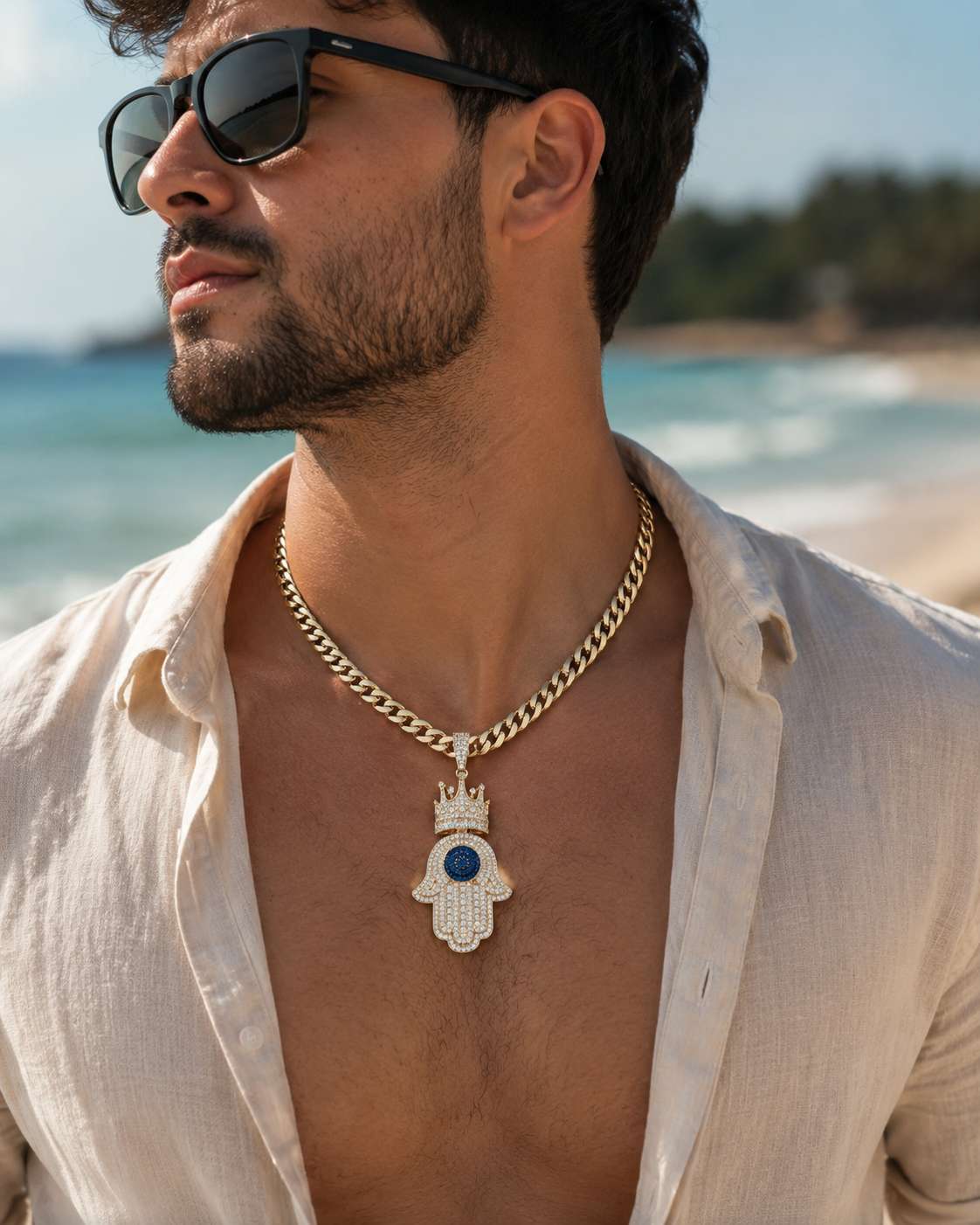 Dimaonds Hamsa Hand pendant - Image 2