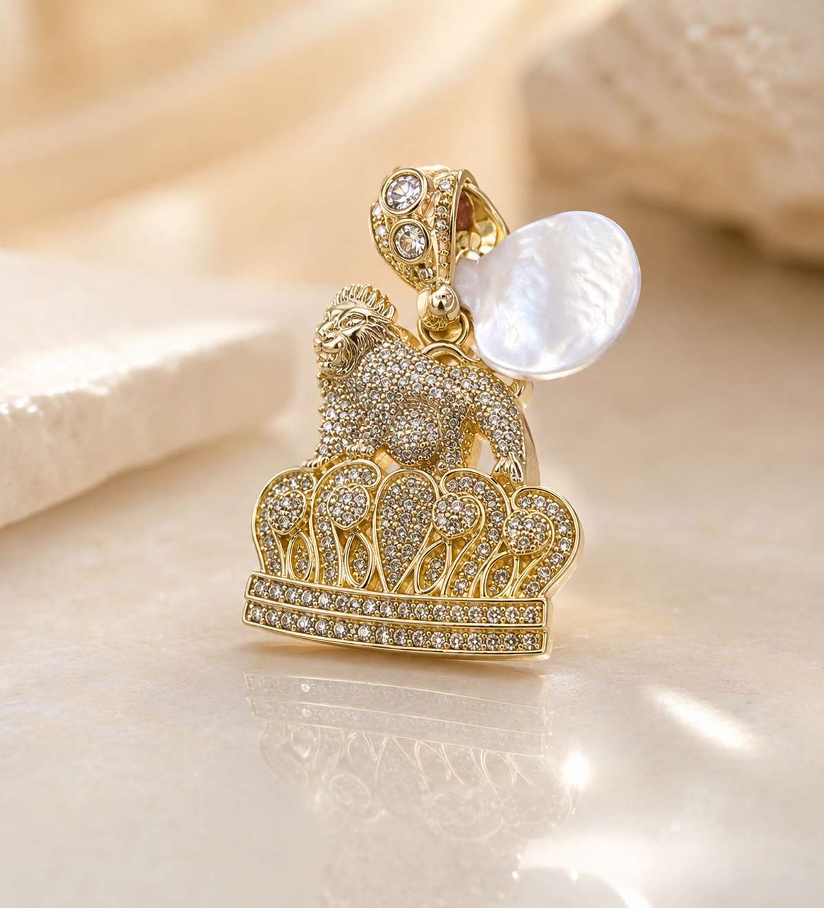 LION KING CROWN PENDANT