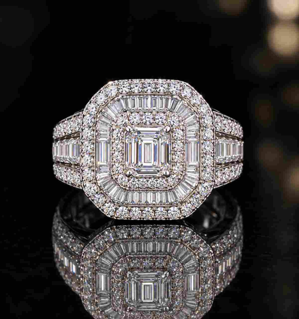 Moissanite Ring